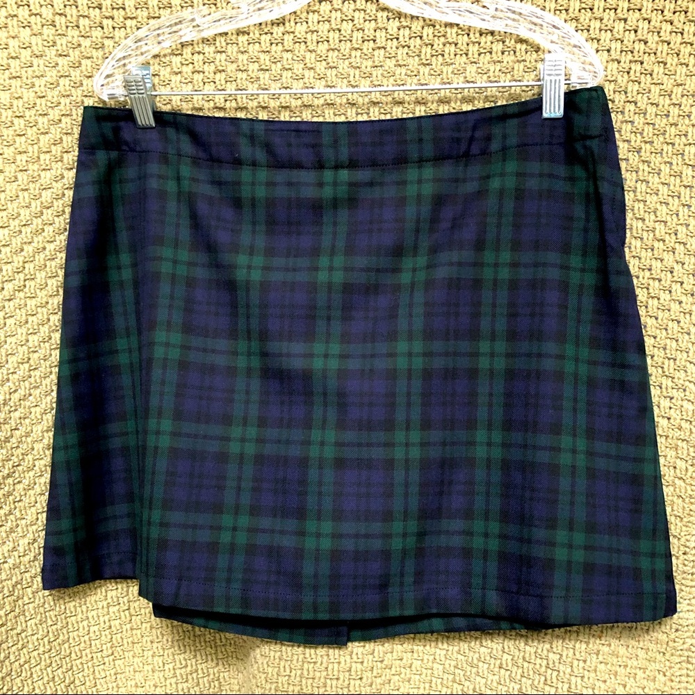 Lands End plaid skirt with built in shorts.